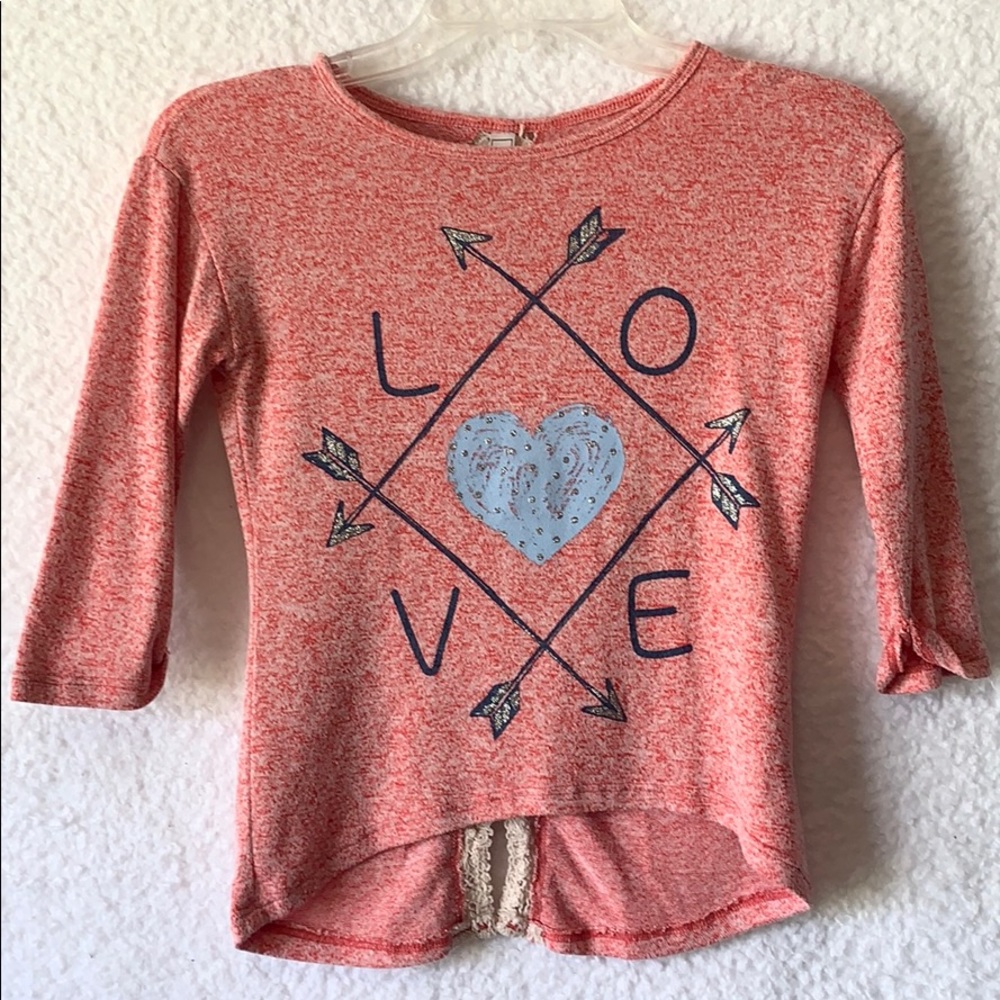 Girls size small long sleeve shirt.